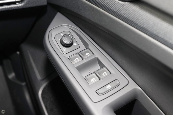 2025 Volkswagen Golf 110TSI R-Line
