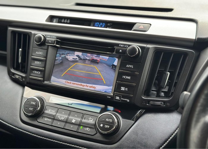 2018 Toyota RAV4 Cruiser