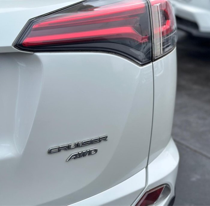 2018 Toyota RAV4 Cruiser