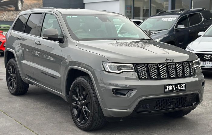 2020 Jeep Grand Cherokee Night Eagle