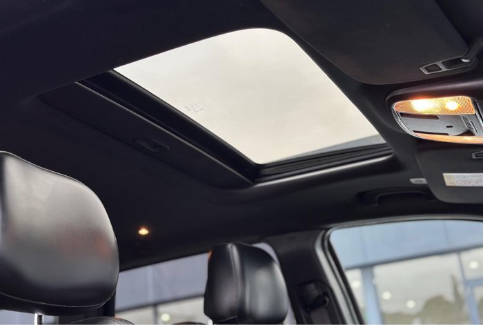 2020 Jeep Grand Cherokee Night Eagle
