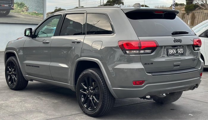 2020 Jeep Grand Cherokee Night Eagle