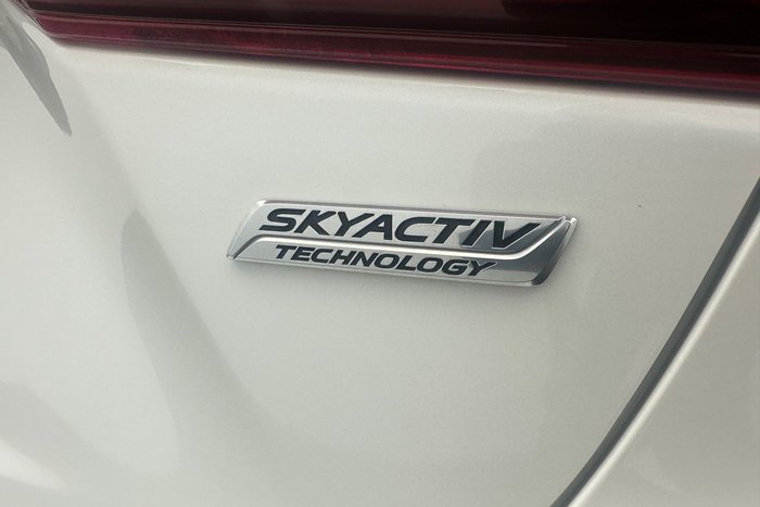 2015 Mazda 3 Neo