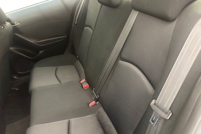 2015 Mazda 3 Neo