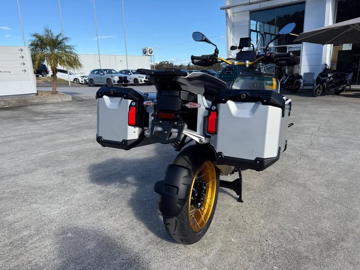 2024 BMW R 1300 GS Adventure Option 719