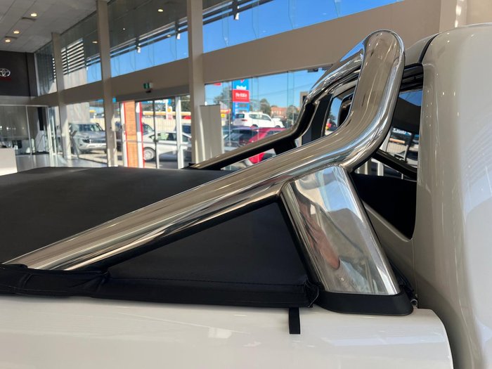 2020 Toyota Hilux SR5
