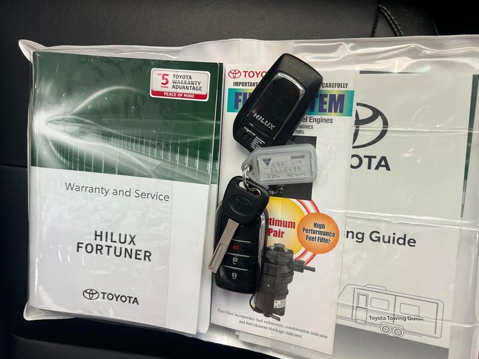 2020 Toyota Hilux SR5