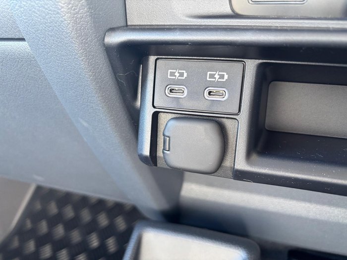 2025 Toyota Landcruiser GXL