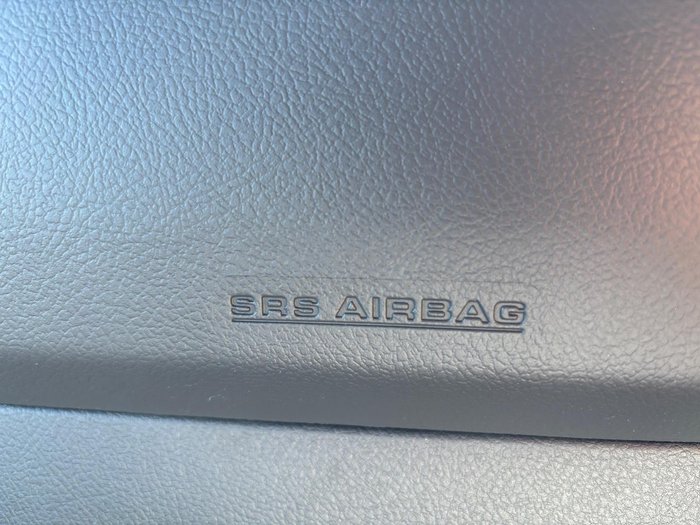 2025 Toyota Landcruiser GXL