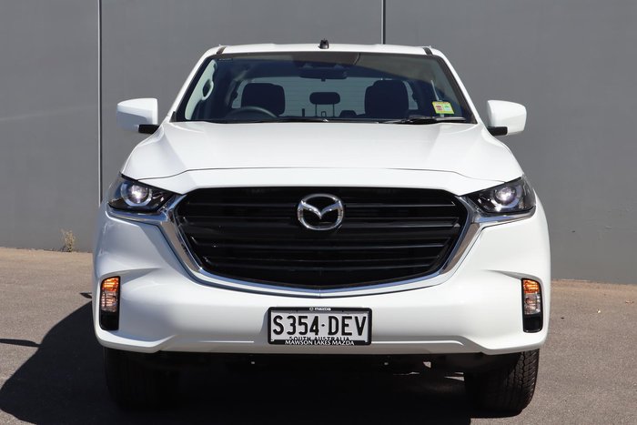 2024 Mazda BT-50 XT