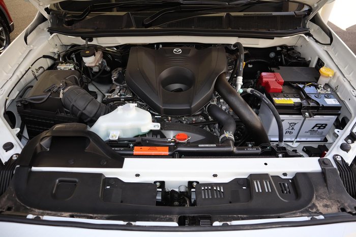 2024 Mazda BT-50 XT