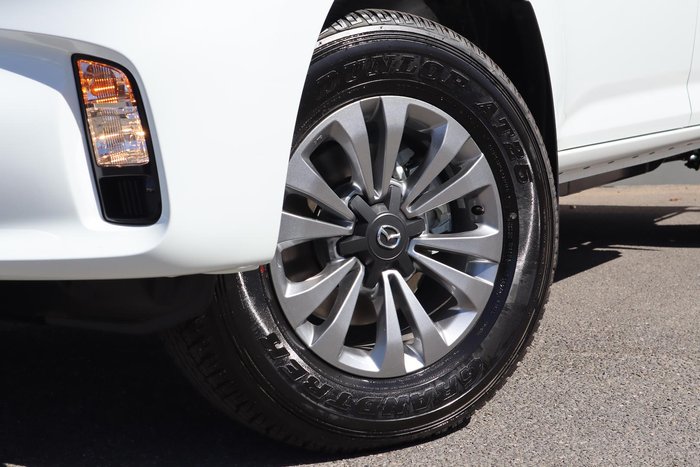 2024 Mazda BT-50 XT
