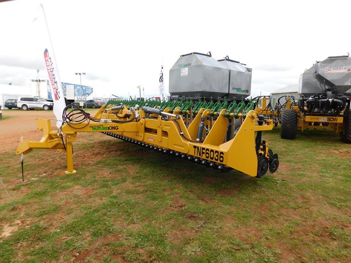0 SERAFIN PASTURE KING 6M DOUBLE DISC SEEDER NEW YELLOW