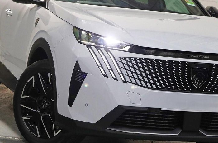 2025 Peugeot 3008 Allure Hybrid P64 MY25 Okenite White