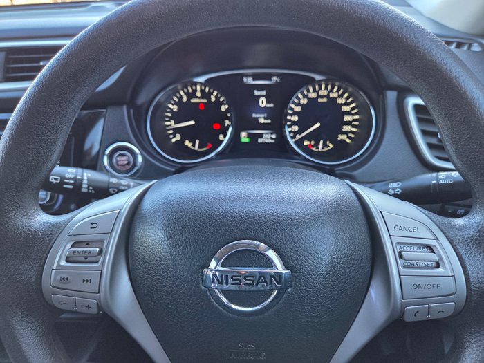2015 Nissan X-TRAIL ST