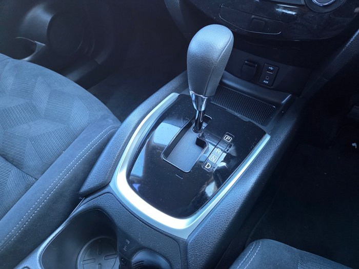 2015 Nissan X-TRAIL ST