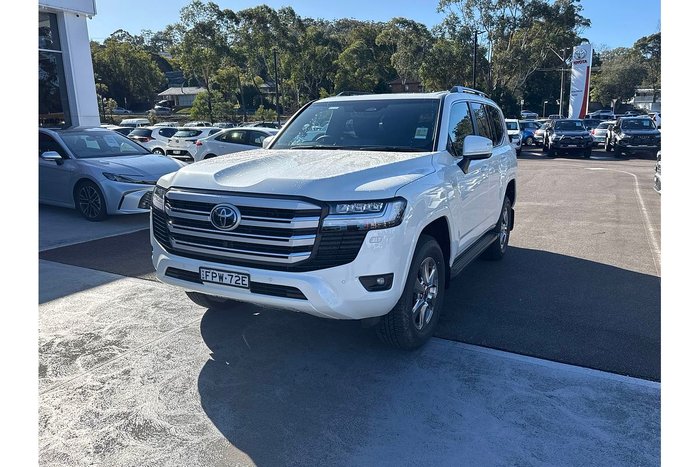 2025 Toyota Landcruiser VX