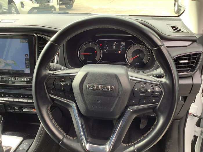 2023 Isuzu MU-X LS-T