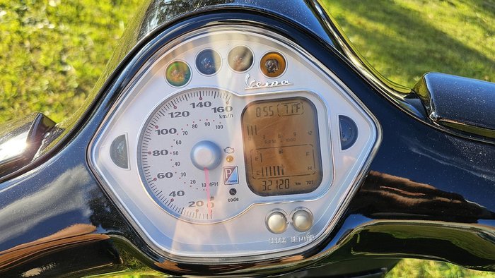 2006 Vespa GTS 250ie GTS Black