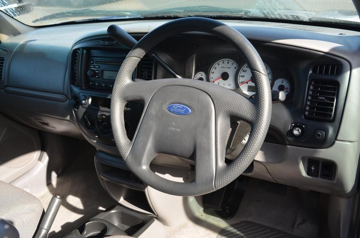 2003 Ford Escape XLS