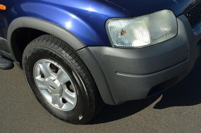 2003 Ford Escape XLS