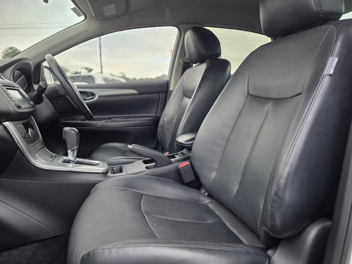 2013 Nissan Pulsar Ti B17 Diamond White