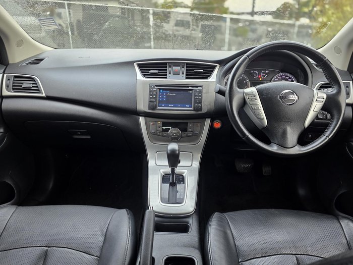 2013 Nissan Pulsar Ti B17 Diamond White