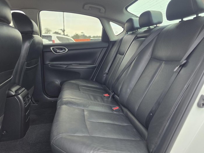 2013 Nissan Pulsar Ti B17 Diamond White