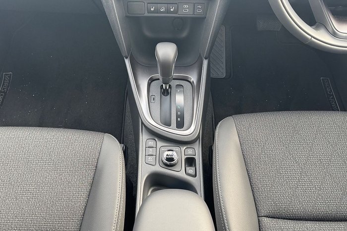 2025 Toyota Yaris Cross Urban