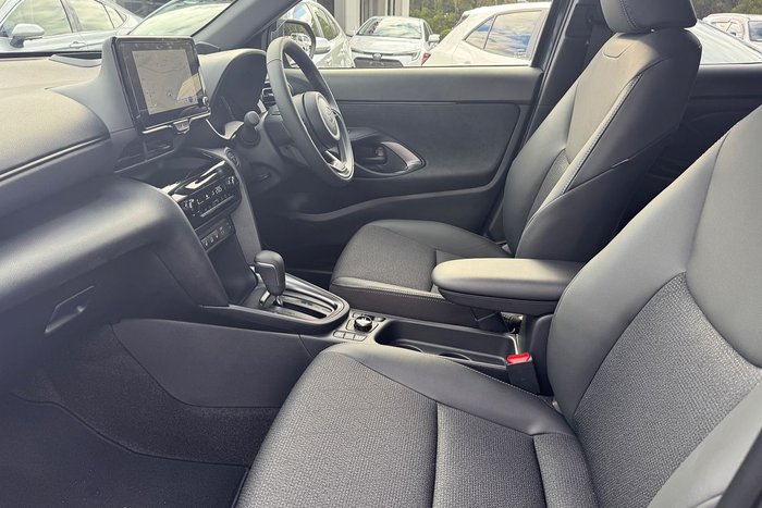 2025 Toyota Yaris Cross Urban