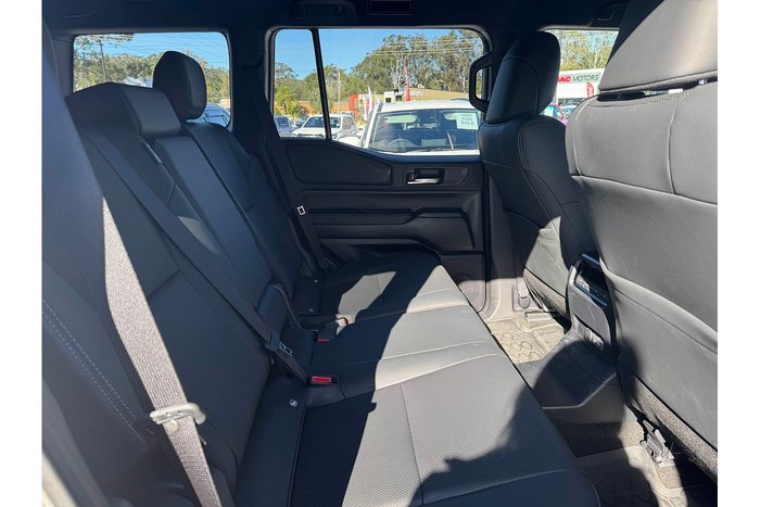 2025 Toyota Landcruiser Prado GXL