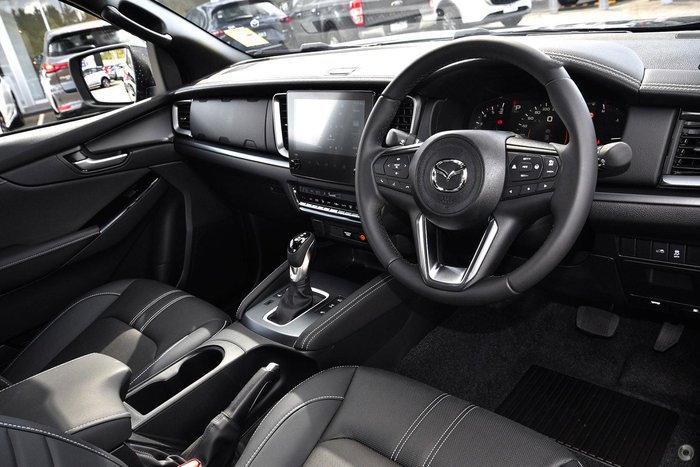 2025 Mazda BT-50 GT