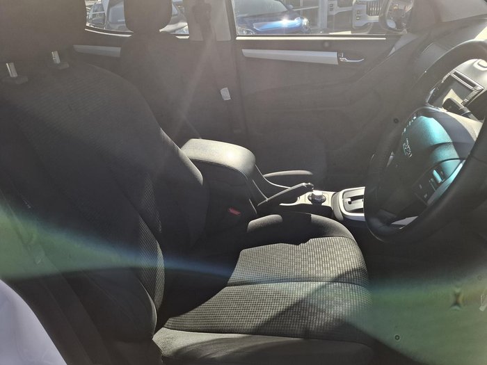 2018 Isuzu D-MAX LS-M