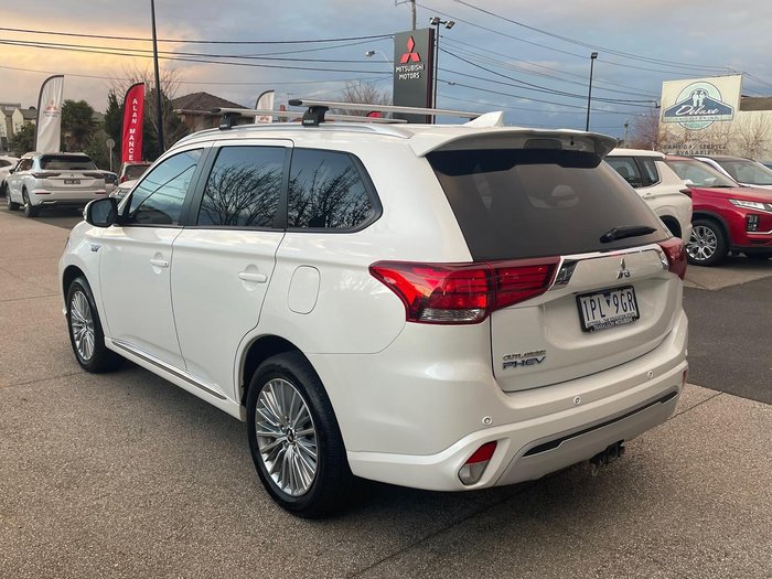 2019 Mitsubishi Outlander PHEV ES