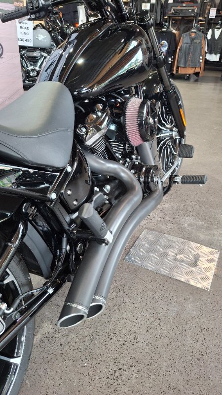 2025 Harley-davidson FXBR BREAKOUT (117) Vivid Black