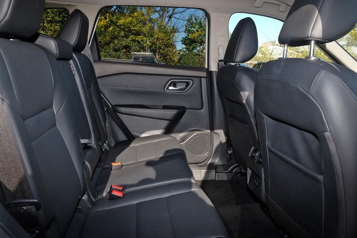 2024 Nissan X-TRAIL ST-L T33 MY23 Ivory Pearl