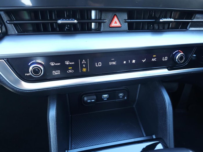 2023 Kia Sportage SX