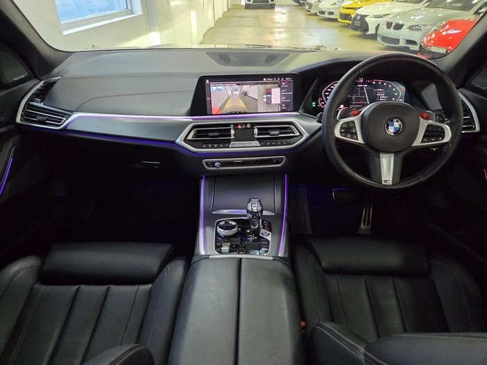 2020 BMW X5 M50i