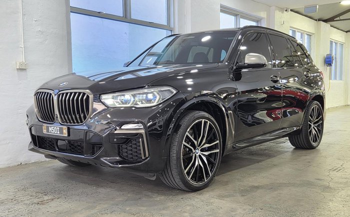 2020 BMW X5 M50i