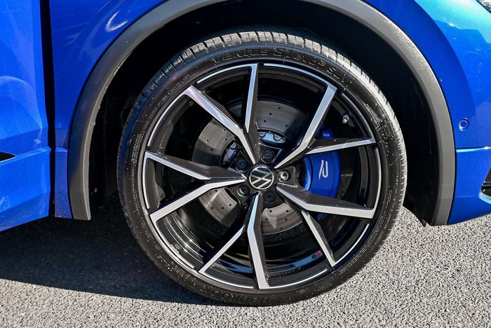 2022 Volkswagen Tiguan R Grid Edition