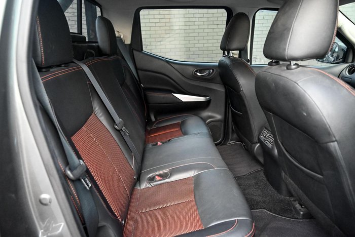 2019 Nissan Navara N-TREK