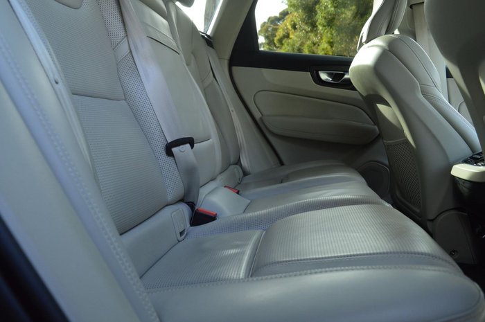 2019 Volvo XC60 T5 Inscription MY19 AWD Denim Blue