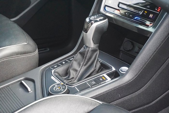 2021 Volkswagen Tiguan 162TSI R-Line