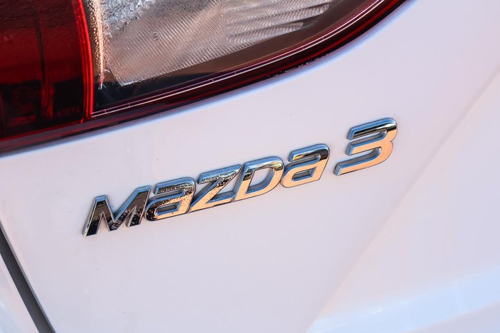 2015 Mazda 3 Maxx