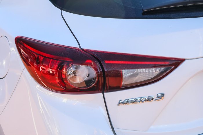 2015 Mazda 3 Maxx