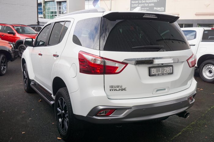 2020 Isuzu MU-X LS-T
