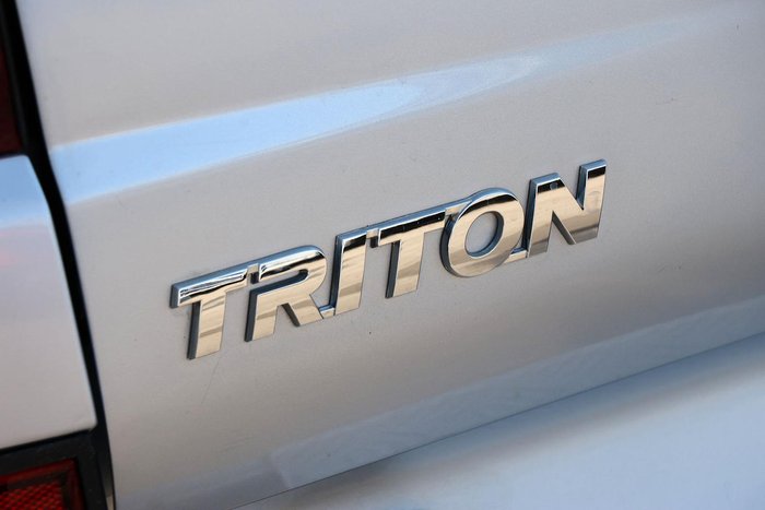 2015 Mitsubishi Triton GLX