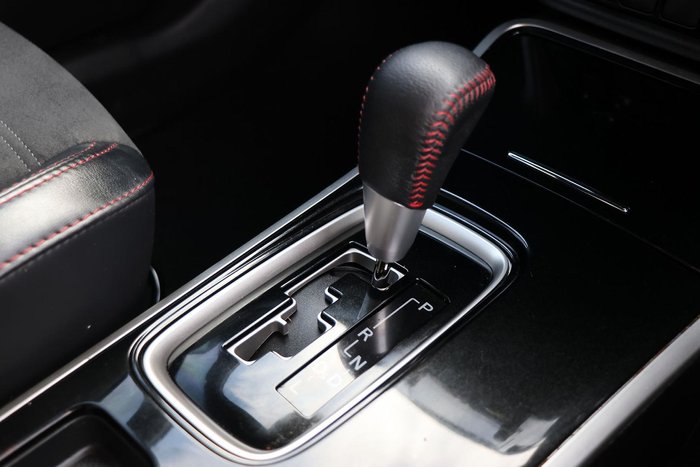 2019 Mitsubishi Outlander Black Edition
