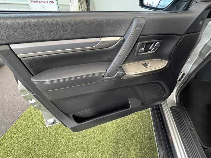 2020 Mitsubishi Pajero GLX
