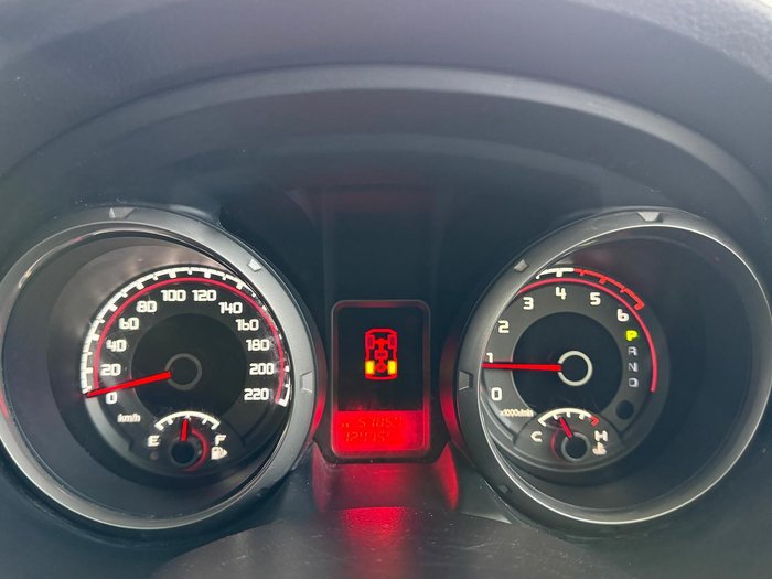 2020 Mitsubishi Pajero GLX